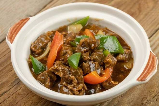 古法煨牛腩 / Traditional Braised Beef Brisket